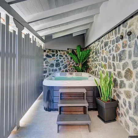 Kanathos Pigi فندق مبيت وإفطار 4*