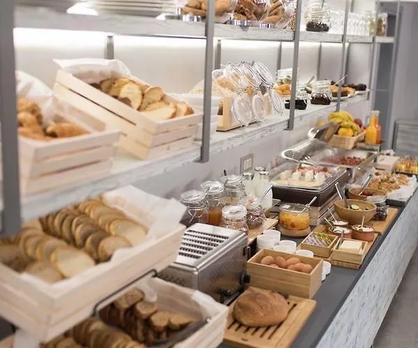 Kanathos Pigi Couette-café 4*